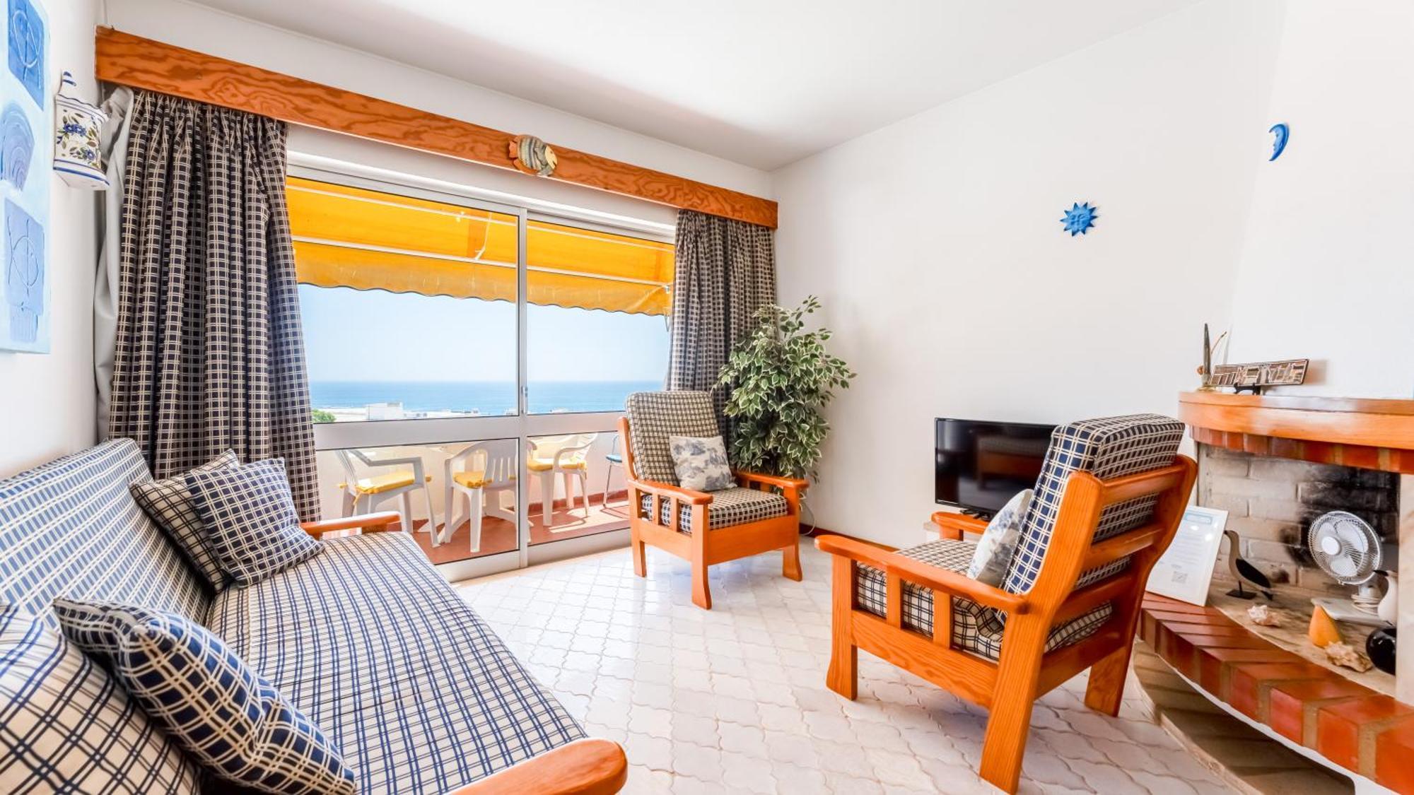 Typical T2 In Albufeira W/ Balcony By Lovelystay 외부 사진